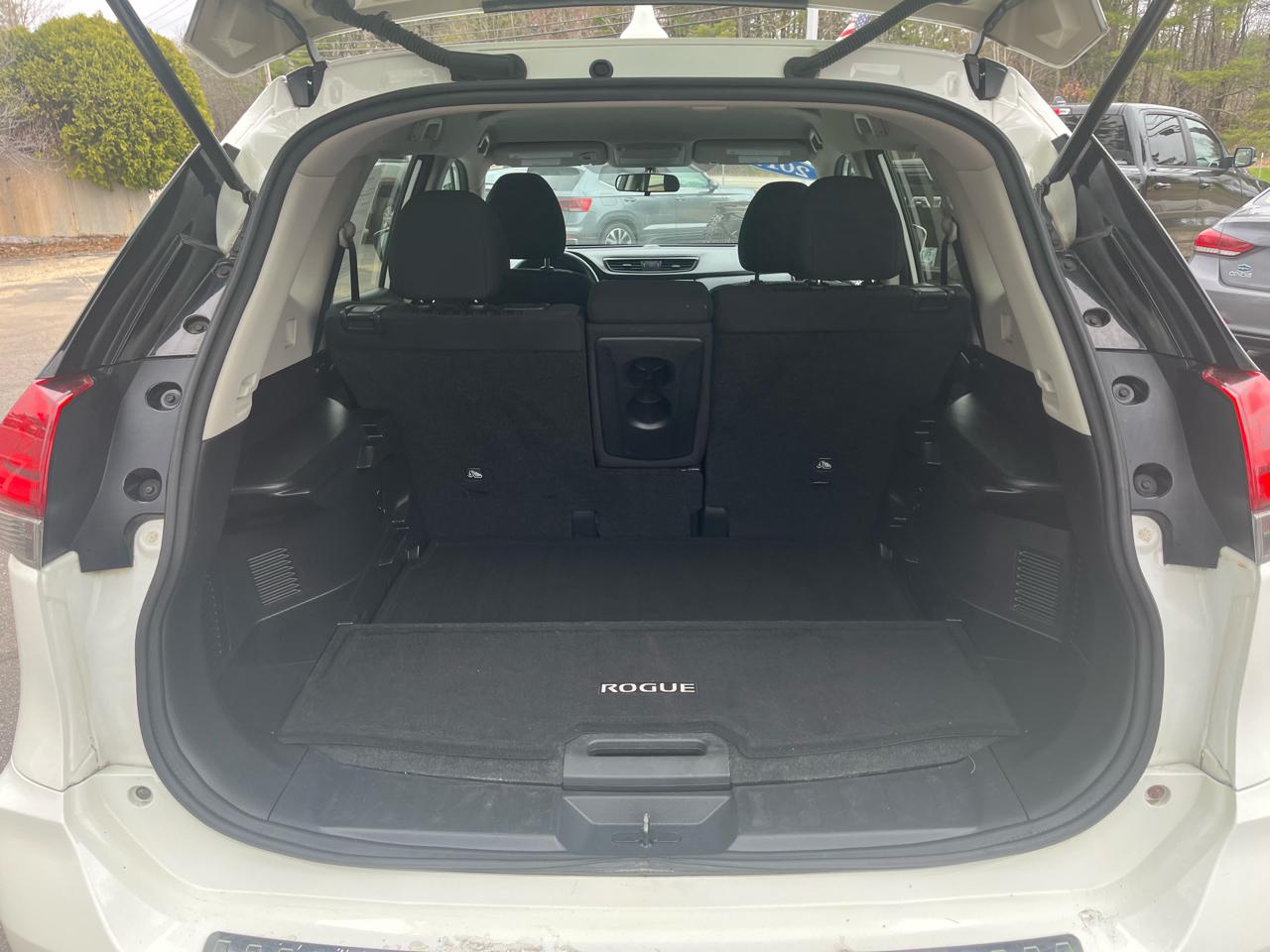 Nissan Rogue  2017