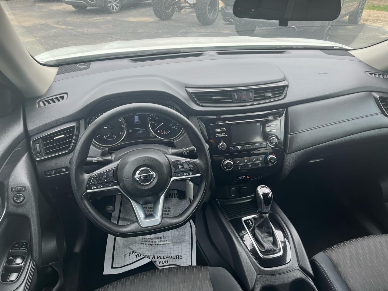 Nissan Rogue  2017