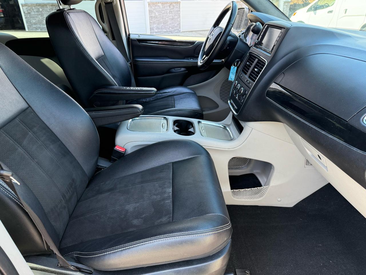 Dodge Grand Caravan SXT 2019