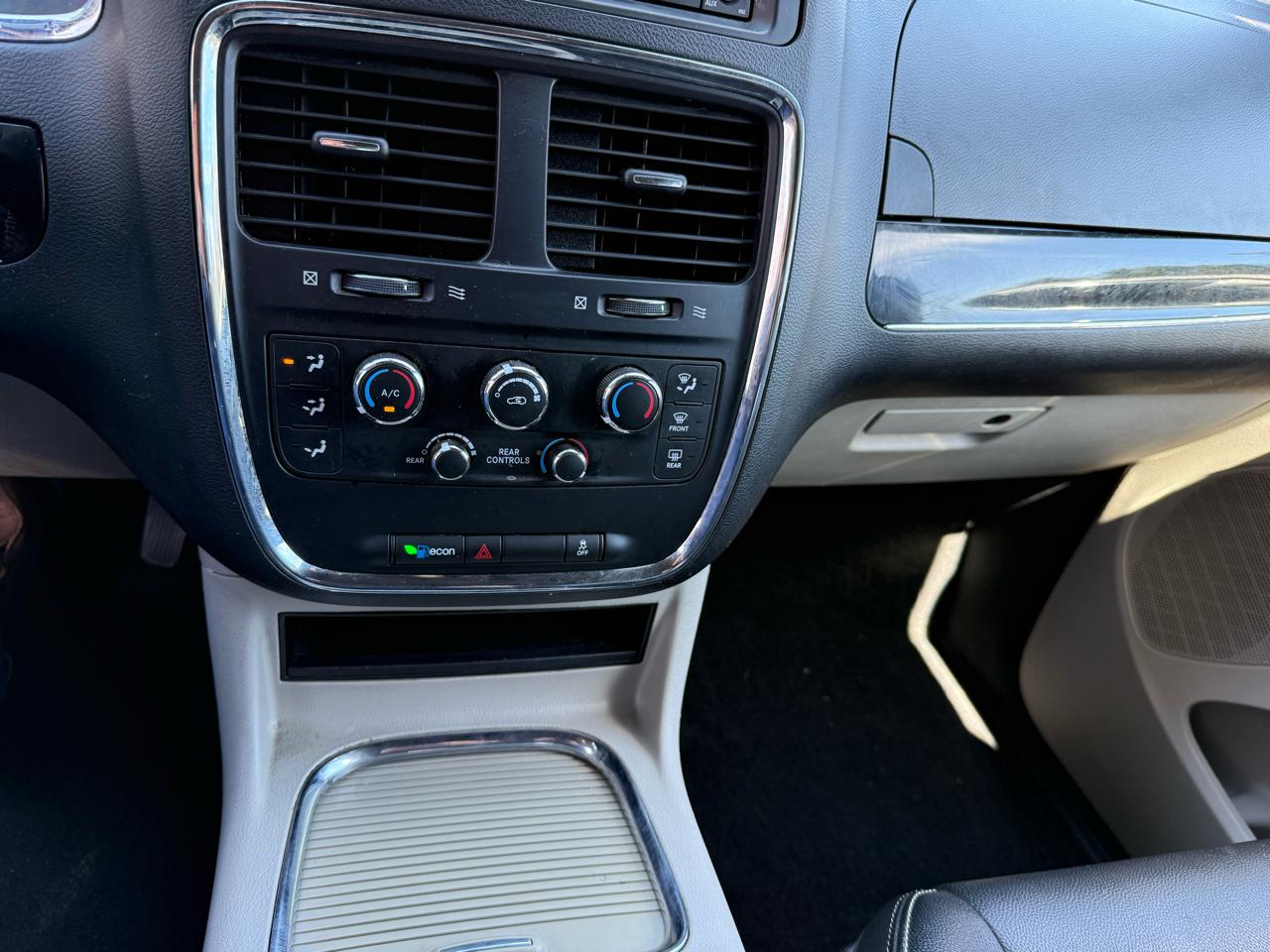 Dodge Grand Caravan SXT 2019