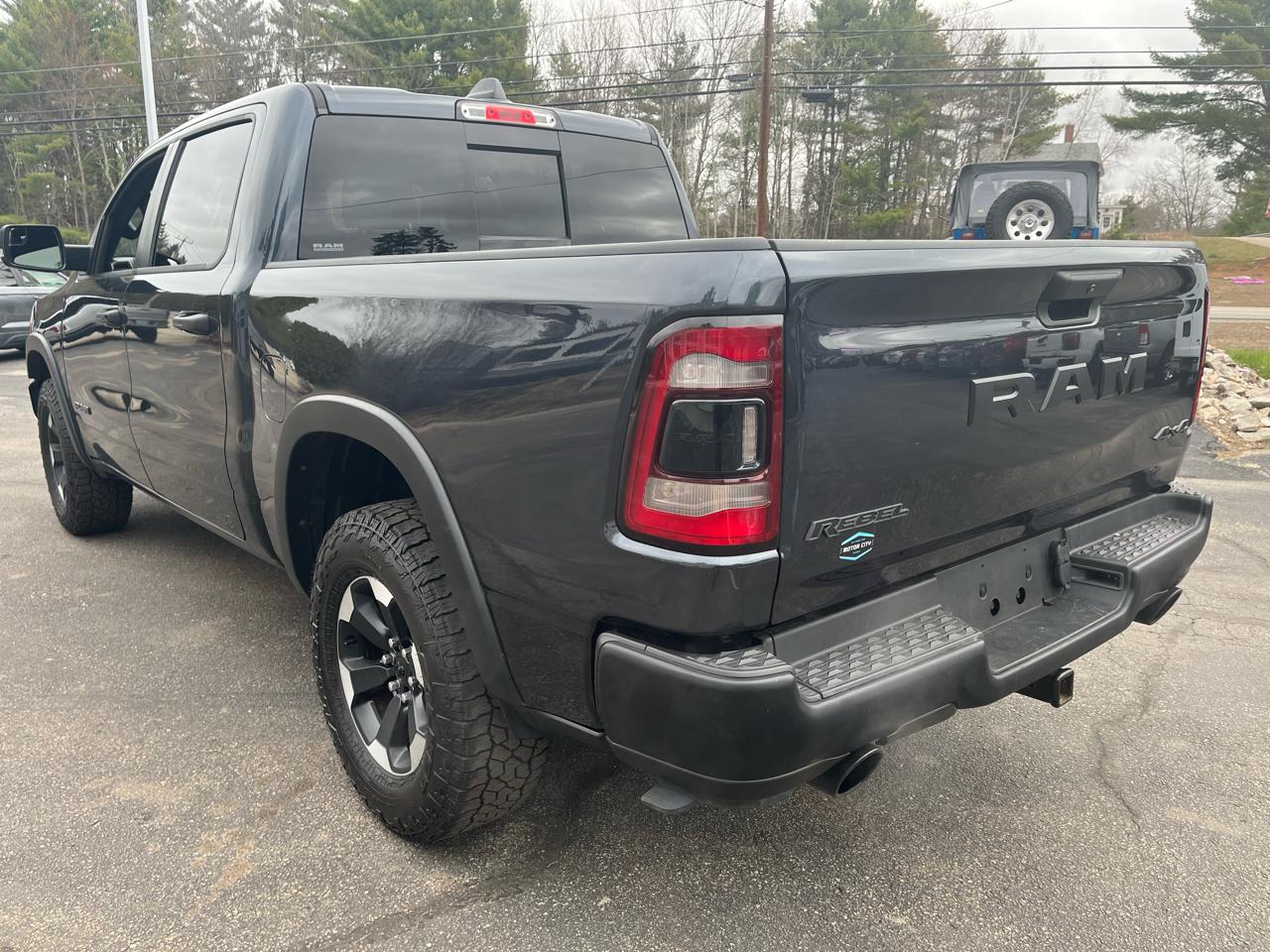 RAM 1500 Rebel Crew Cab SB 4WD 2021