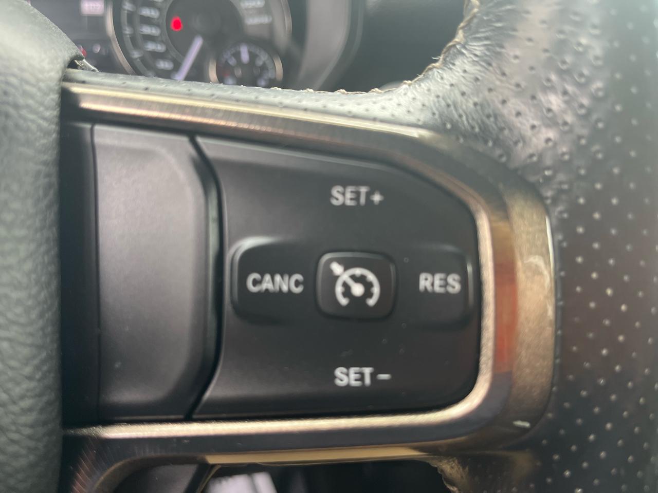 RAM 1500 Rebel Crew Cab SB 4WD 2021