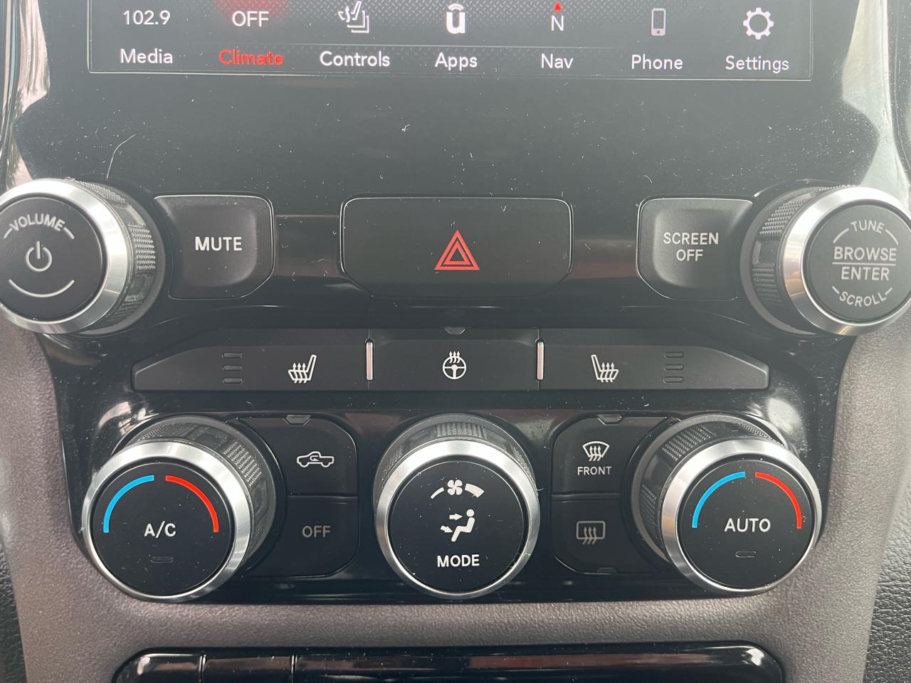 RAM 1500 Rebel Crew Cab SB 4WD 2021