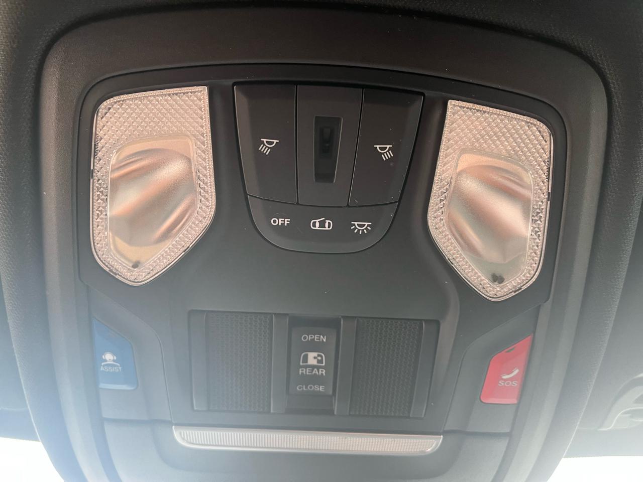 RAM 1500 Rebel Crew Cab SB 4WD 2021