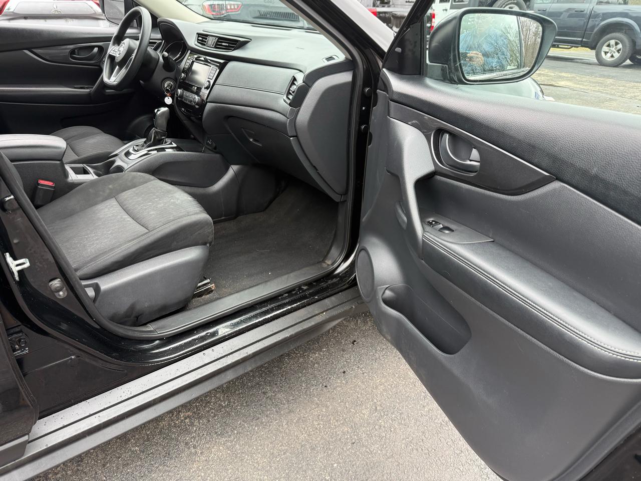 Nissan Rogue S AWD 2020