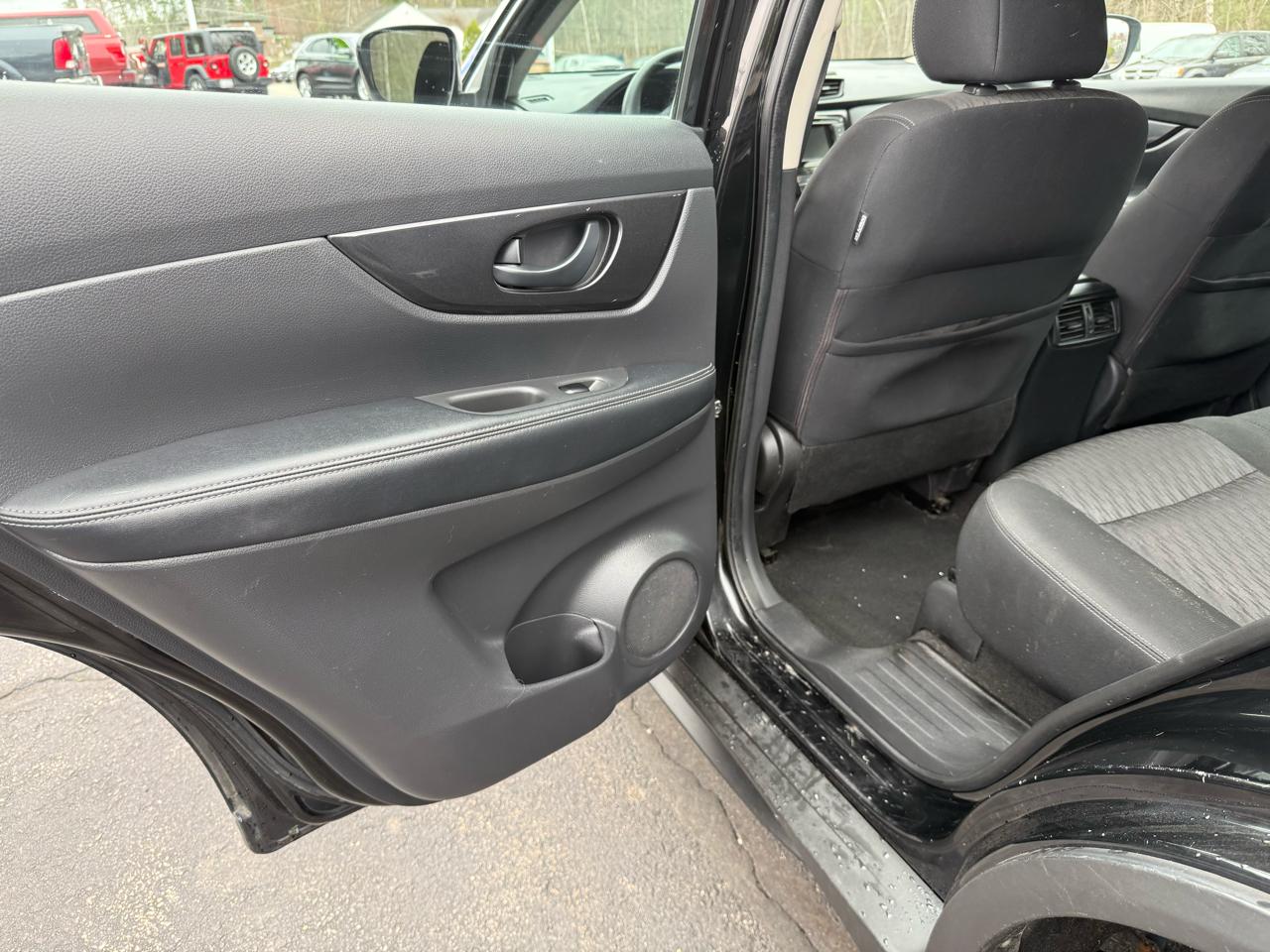 Nissan Rogue S AWD 2020