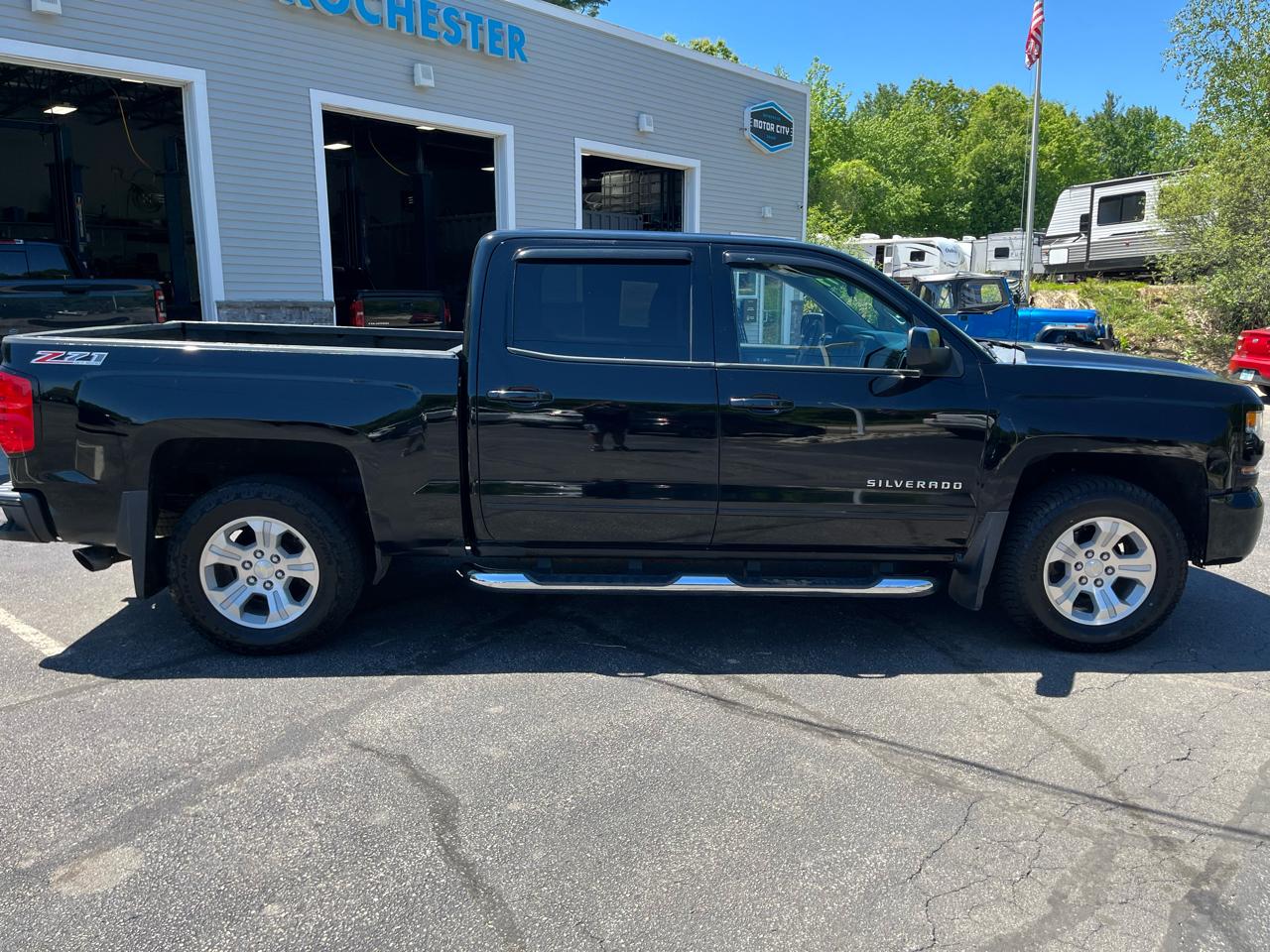 Chevrolet Silverado 1500 LT Crew Cab 4WD 2017
