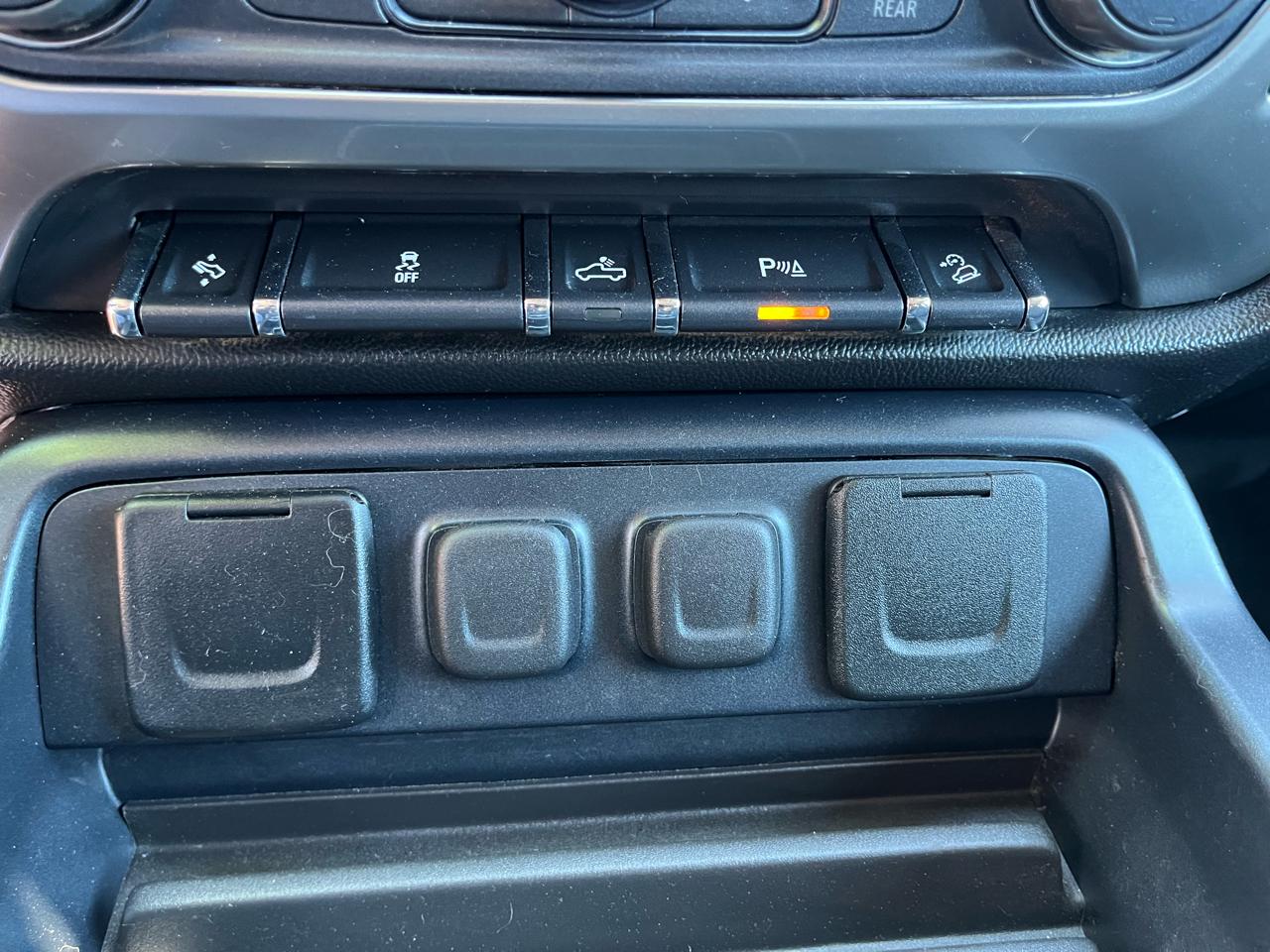 Chevrolet Silverado 1500 LT Crew Cab 4WD 2017