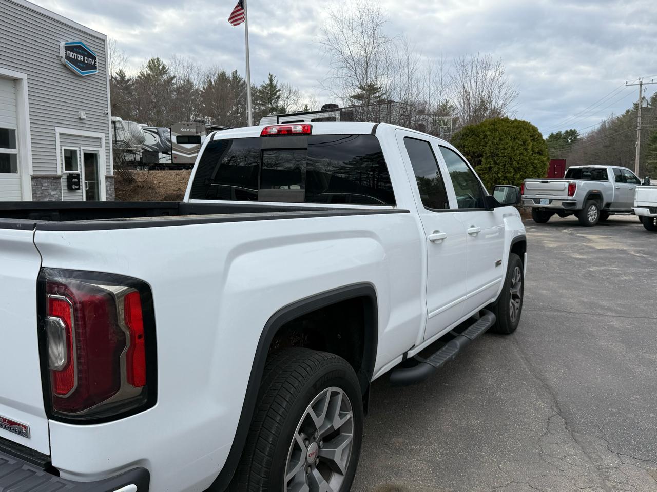 GMC Sierra 1500 SLT Double Cab 4WD 2018