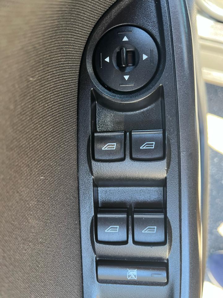 Ford Focus SE Hatch 2016
