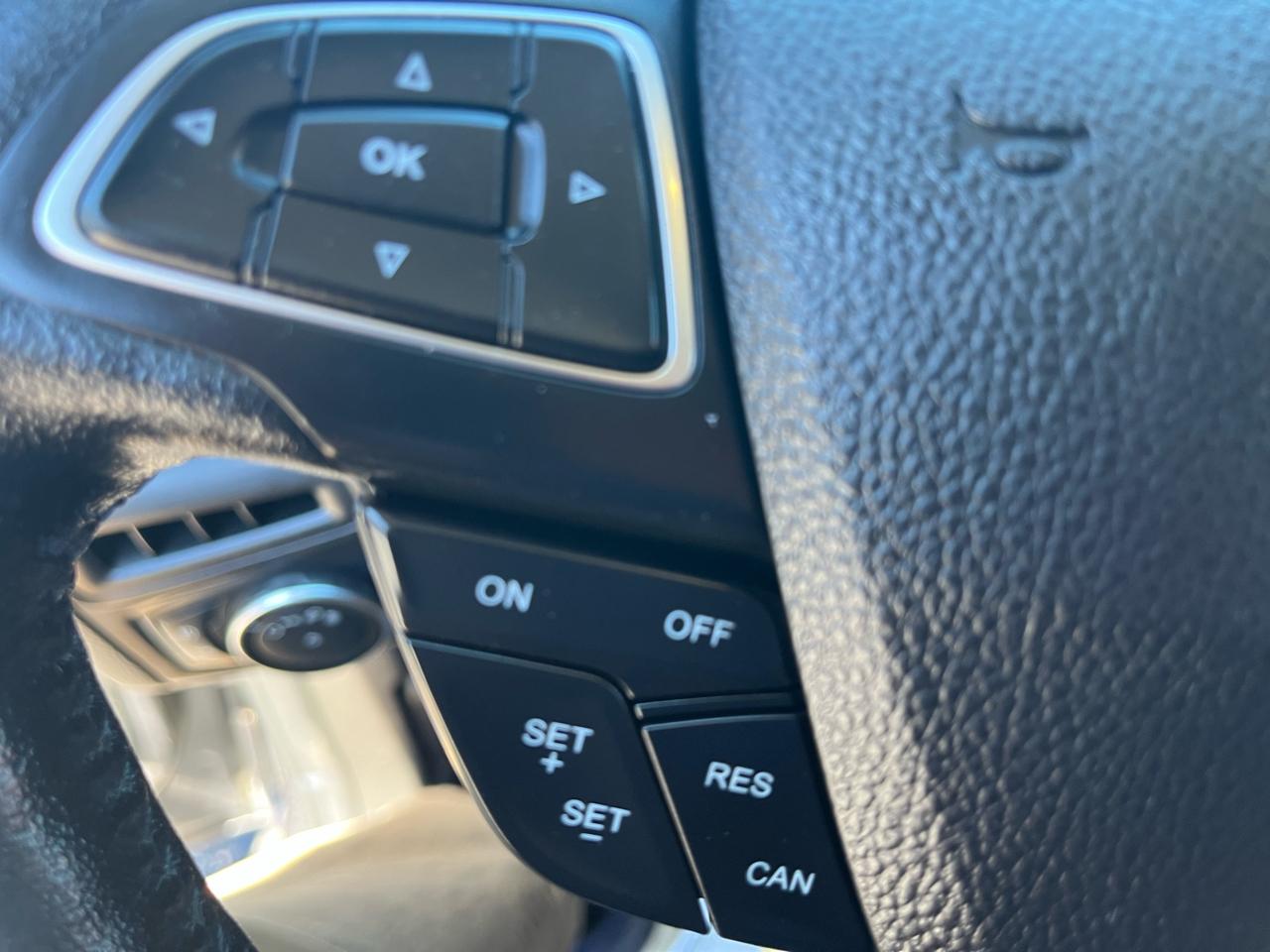Ford Focus SE Hatch 2016