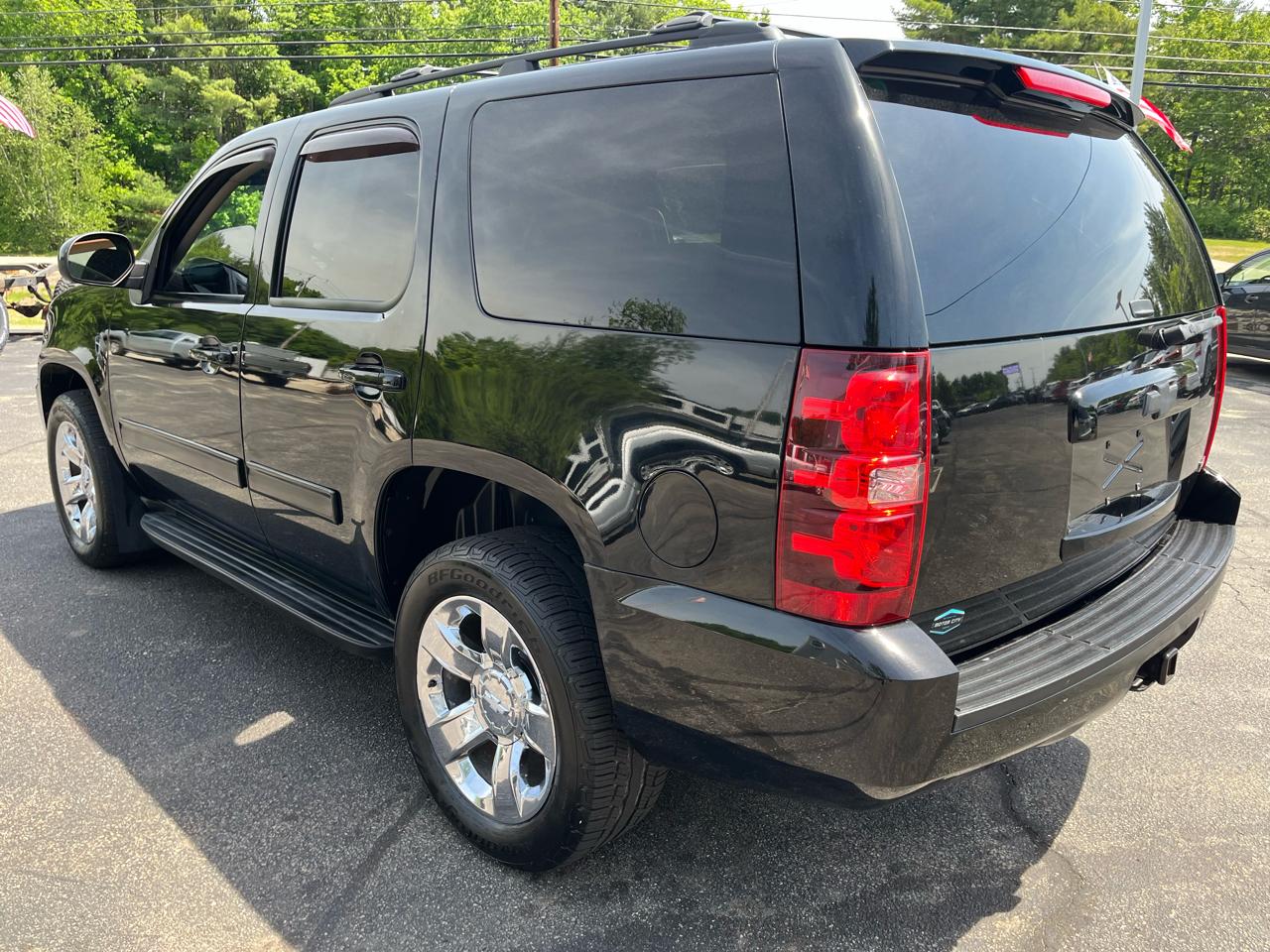 Chevrolet Tahoe LS 4WD 2012