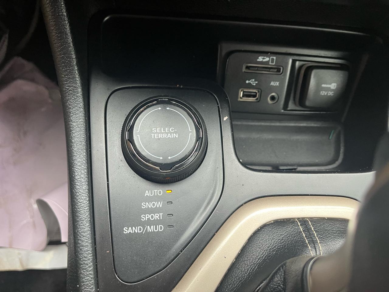 Jeep Cherokee Sport 4WD 2016