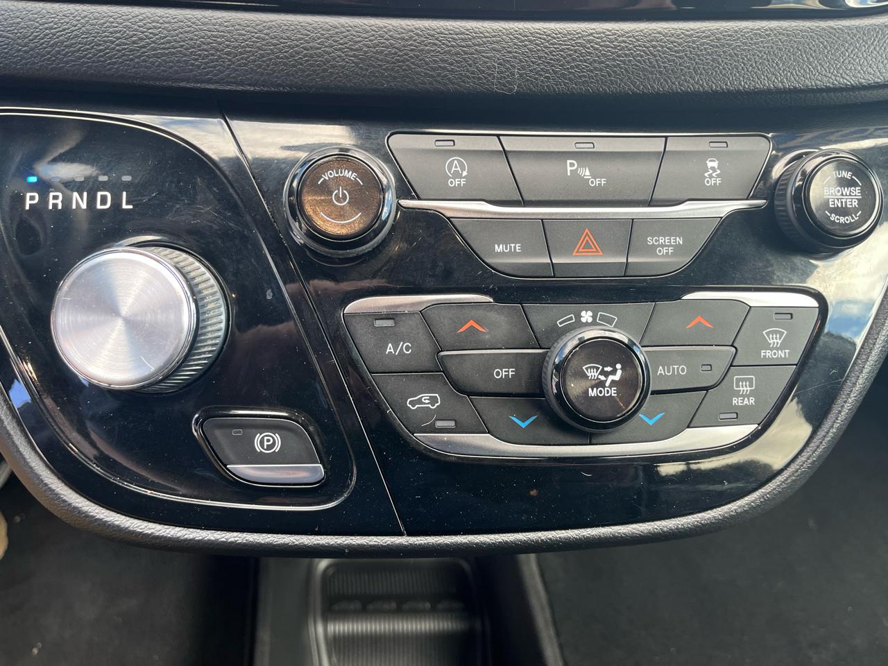 Chrysler Pacifica Touring-L 2018