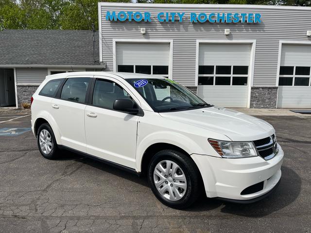 White 2015 Dodge Journey SE FWD SUV / Crossover Front-Wheel Drive Automatic