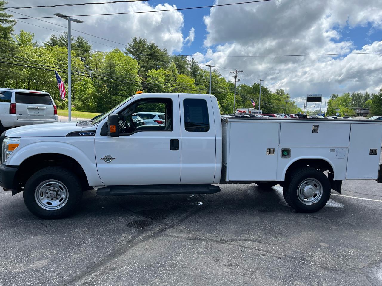 Ford F-350 SD XL SuperCab 4WD 2015