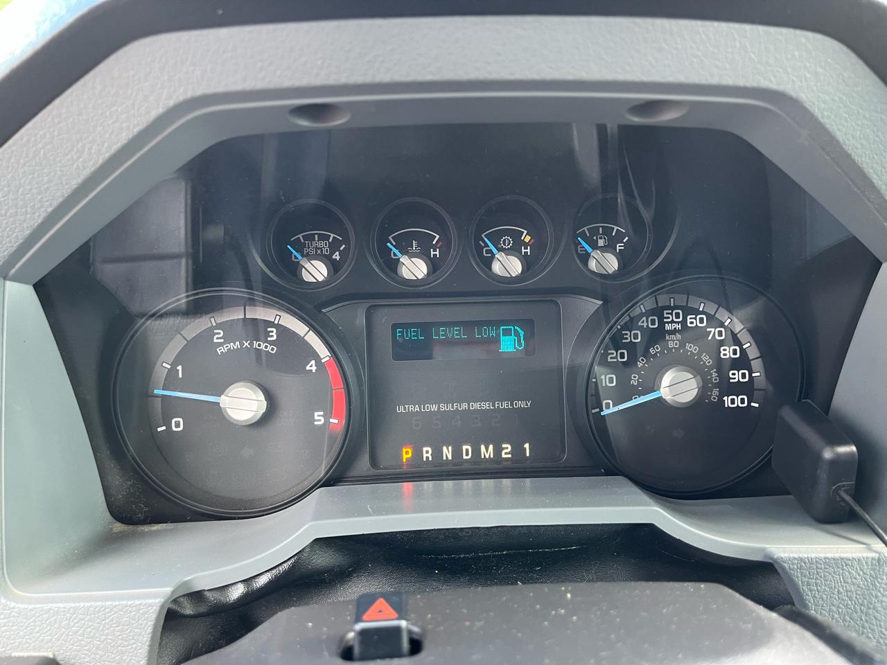Ford F-350 SD XL SuperCab 4WD 2015