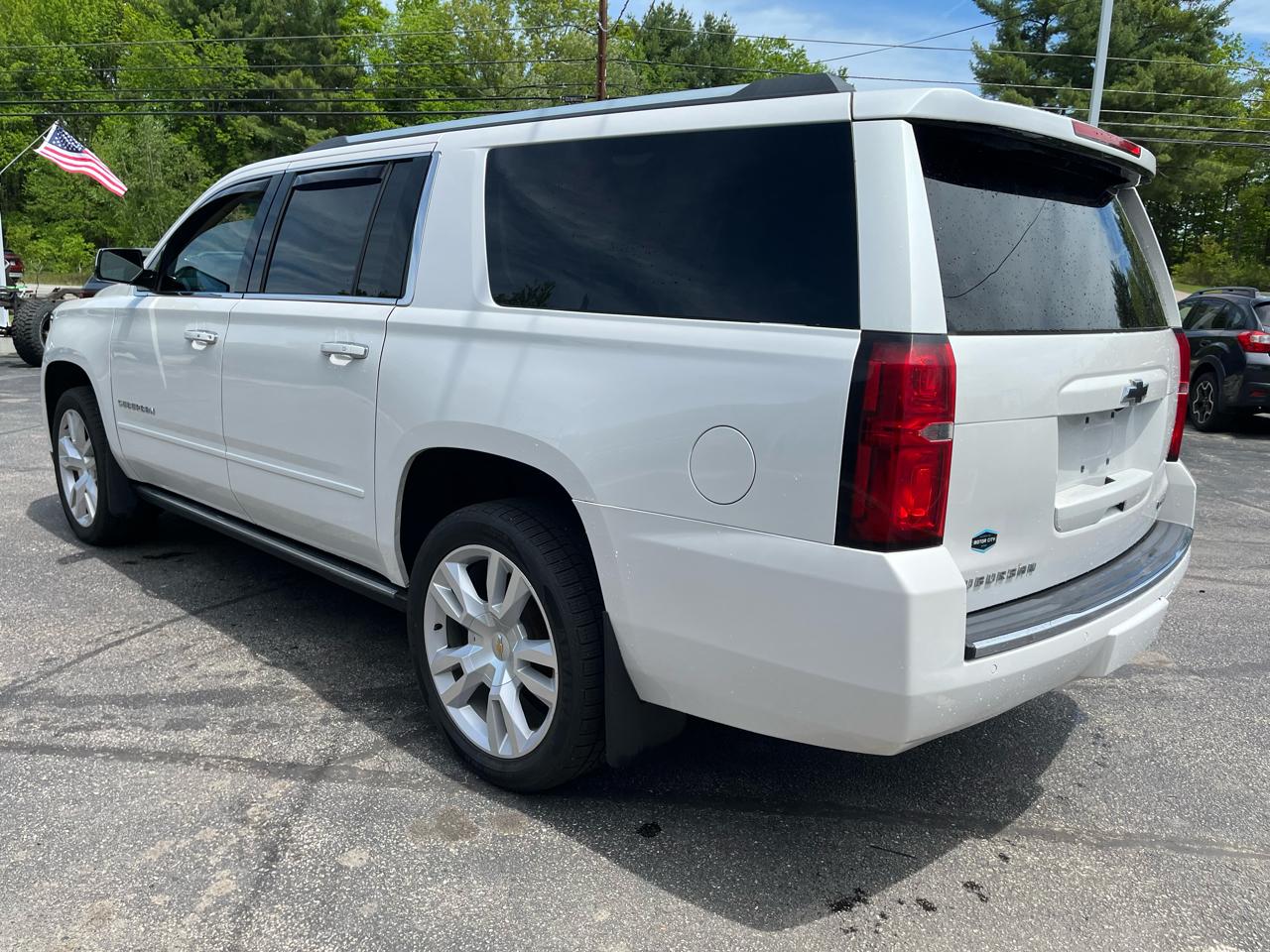 Chevrolet Suburban Premier 4WD 2017