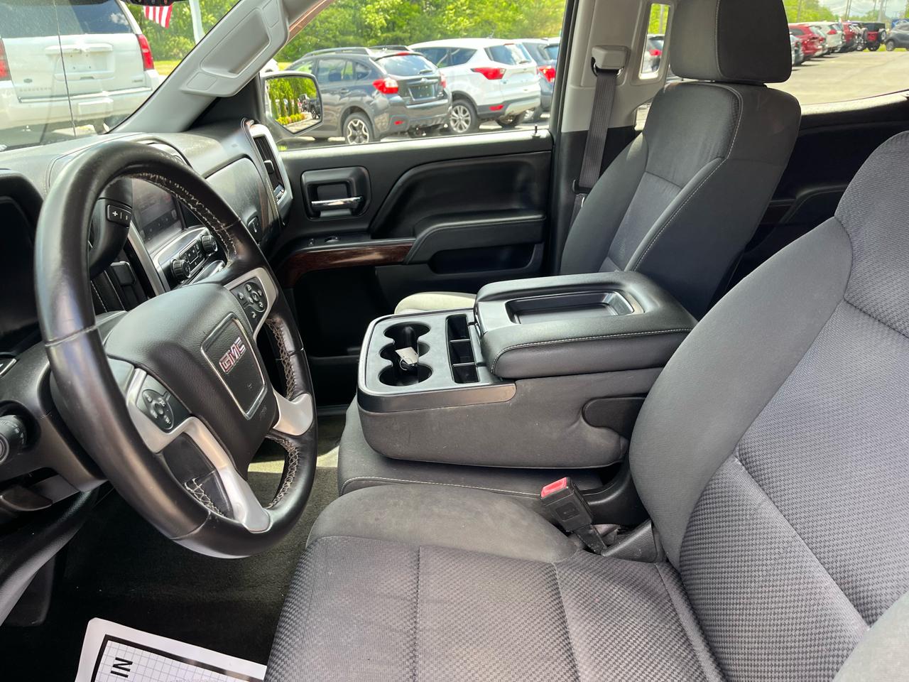 GMC Sierra 1500 SLE Crew Cab Short Box 4WD 2015
