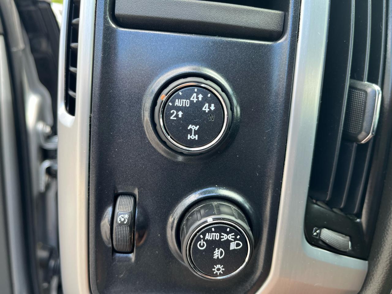 GMC Sierra 1500 SLE Crew Cab Short Box 4WD 2015