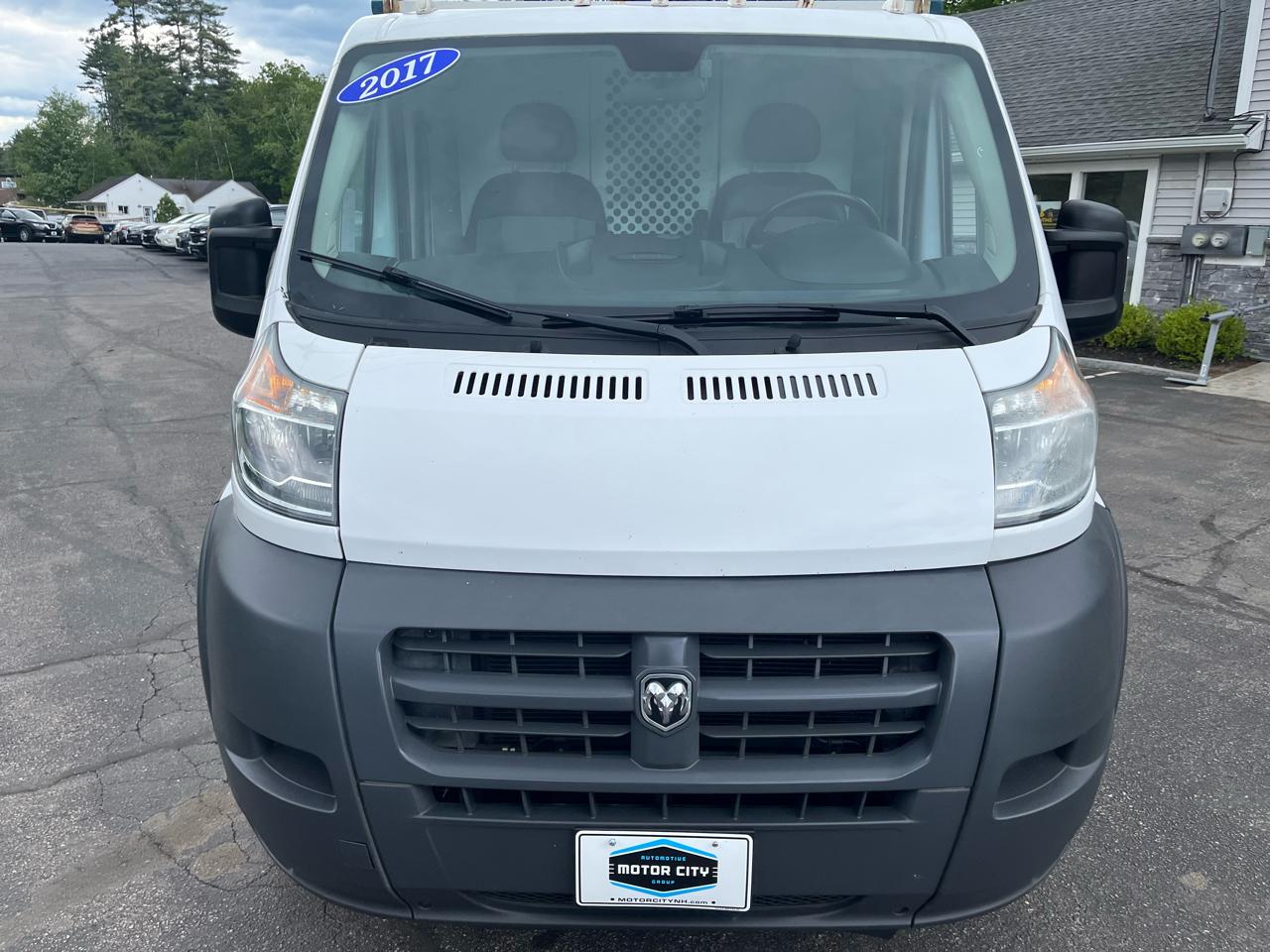 RAM Promaster 1500 Low Roof Tradesman 136-in. WB 2017