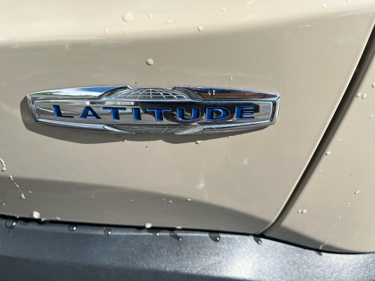 Jeep Renegade Latitude 4WD 2015