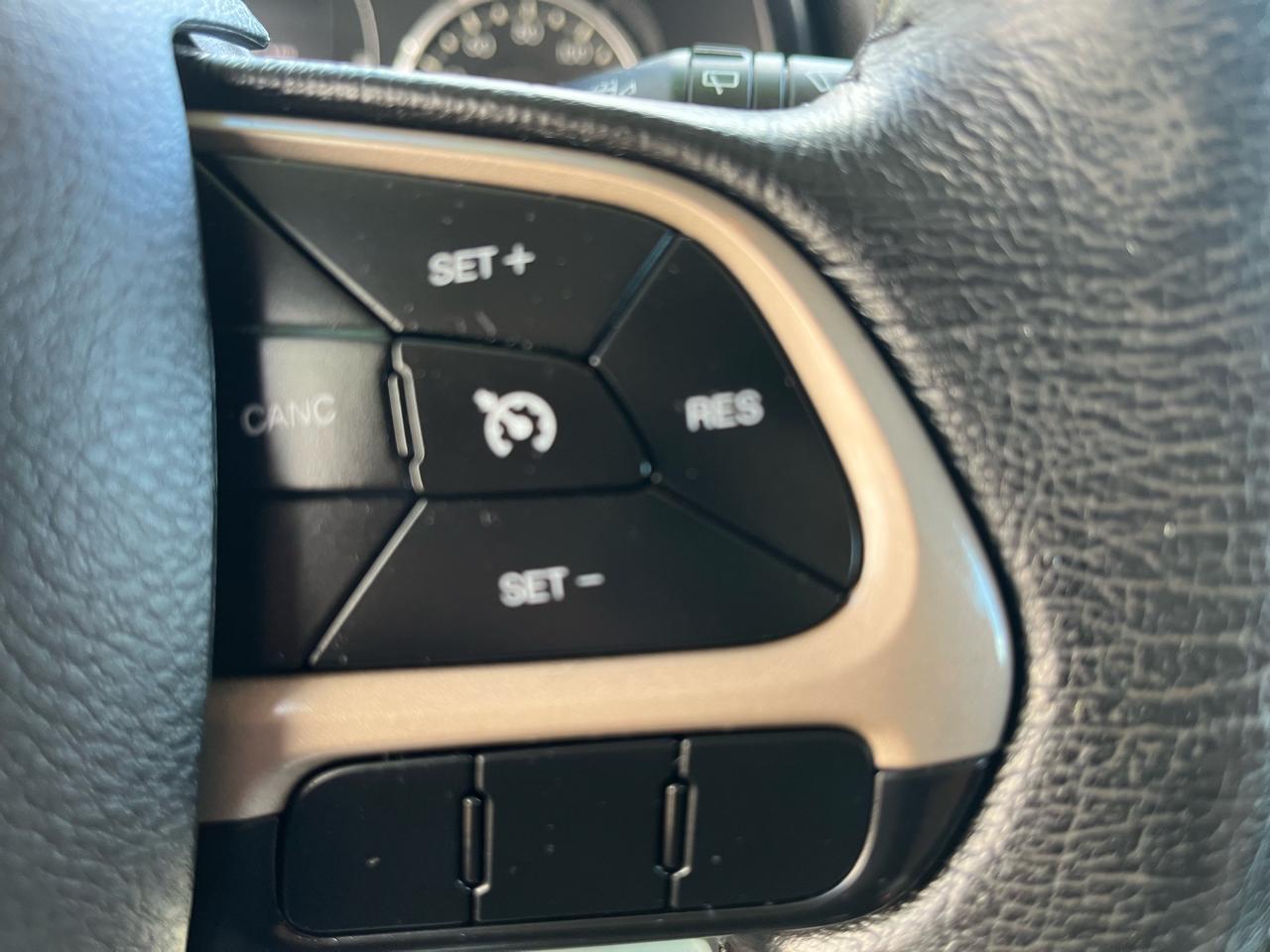Jeep Renegade Latitude 4WD 2015