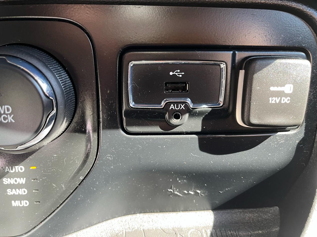Jeep Renegade Latitude 4WD 2015