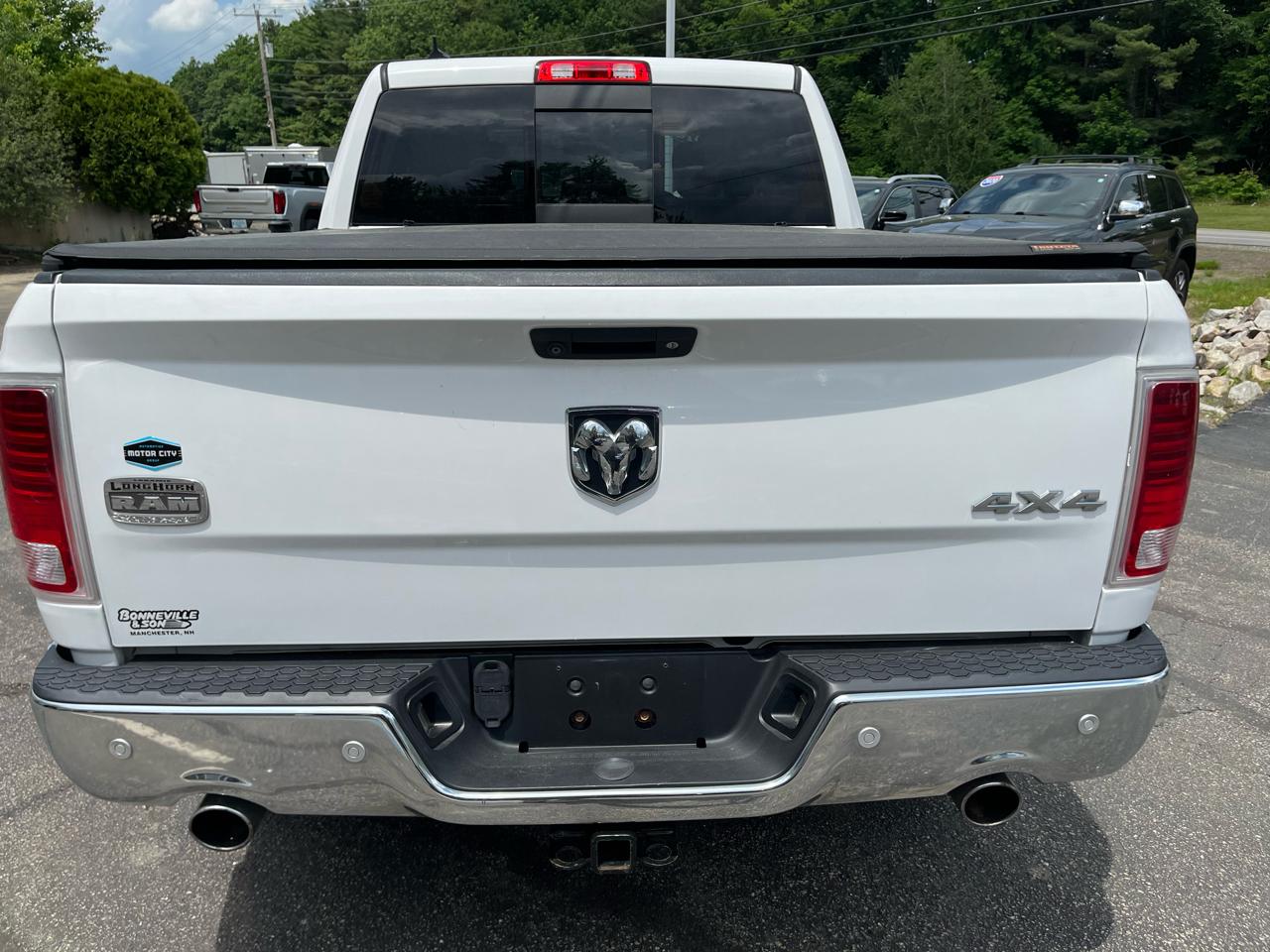 RAM 1500 Longhorn Crew Cab SWB 4WD 2016