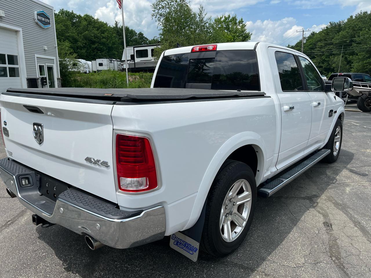 RAM 1500 Longhorn Crew Cab SWB 4WD 2016