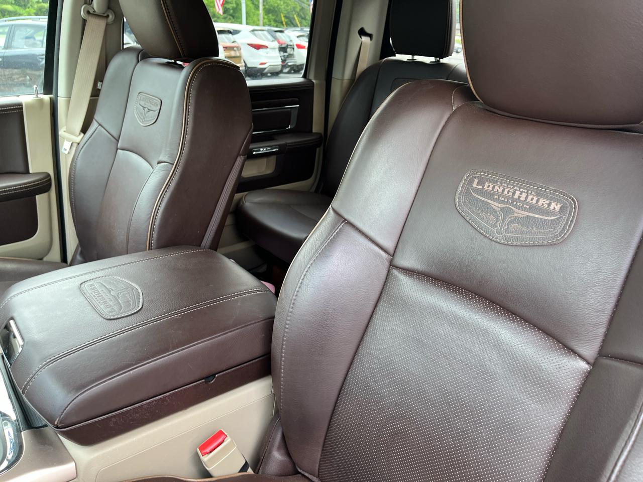 RAM 1500 Longhorn Crew Cab SWB 4WD 2016