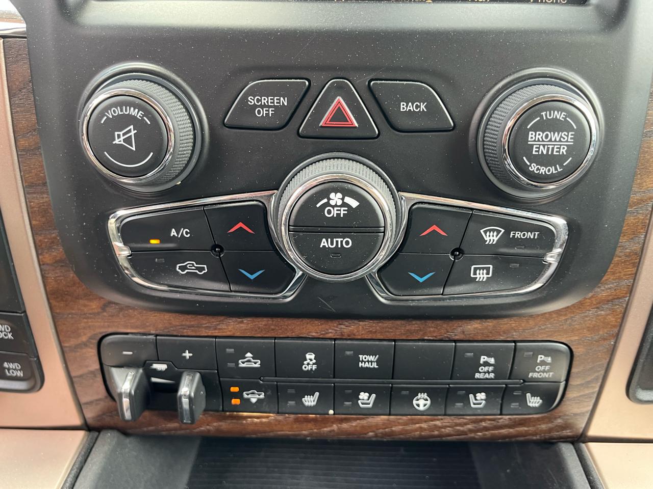 RAM 1500 Longhorn Crew Cab SWB 4WD 2016