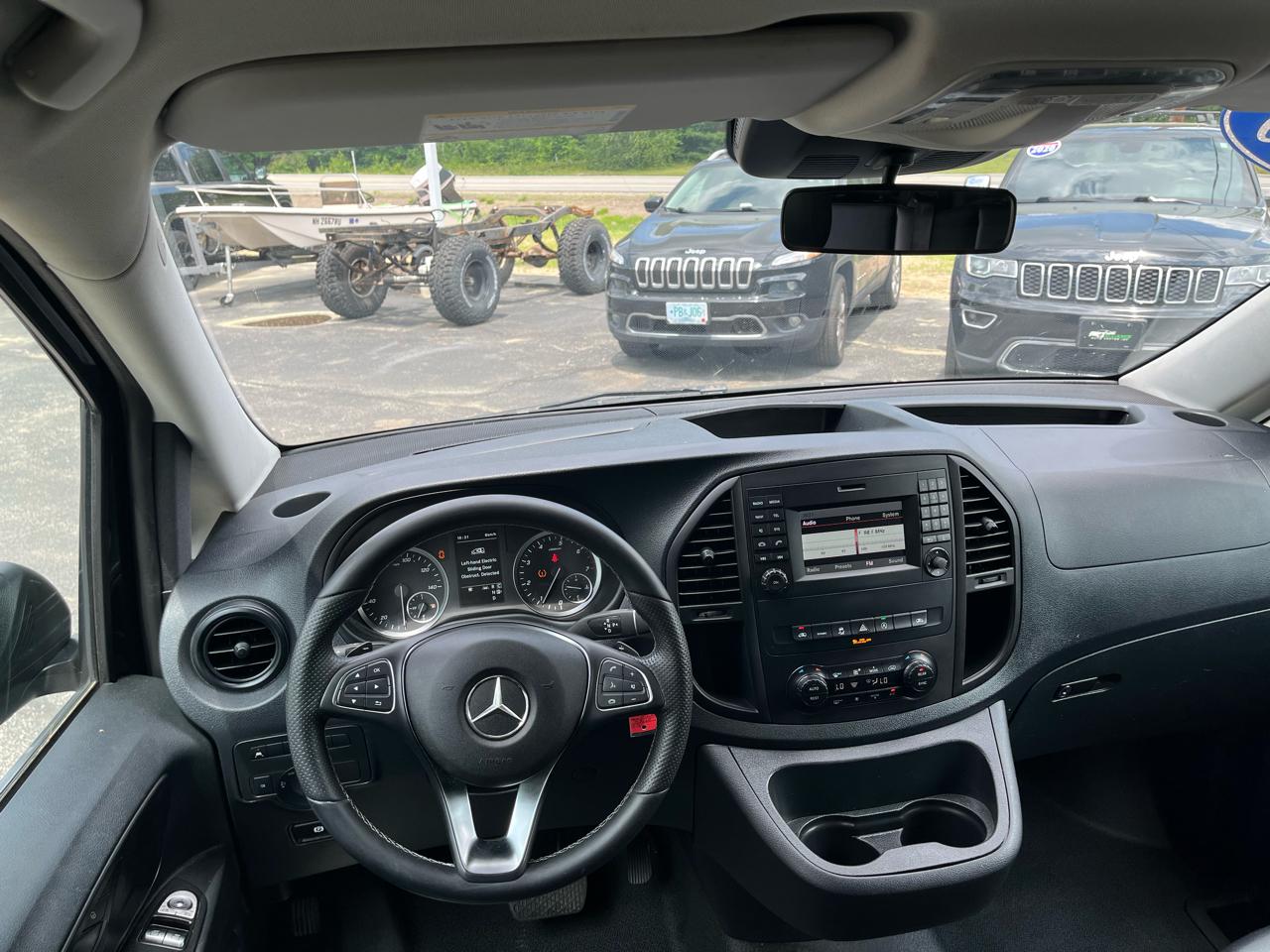 Mercedes-Benz Metris  2020