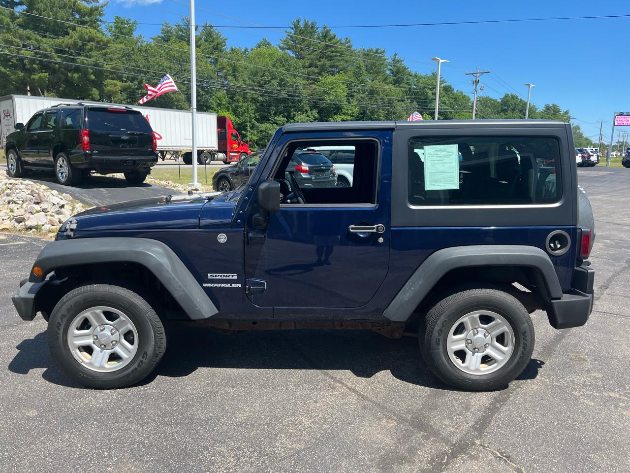 Jeep Wrangler Sport 4WD 2013