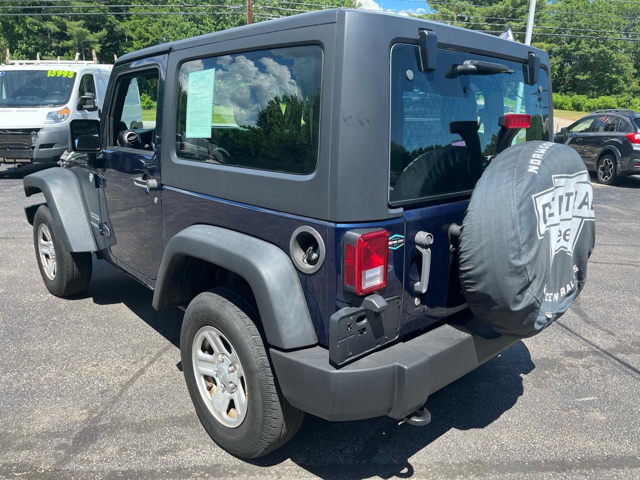 Jeep Wrangler Sport 4WD 2013
