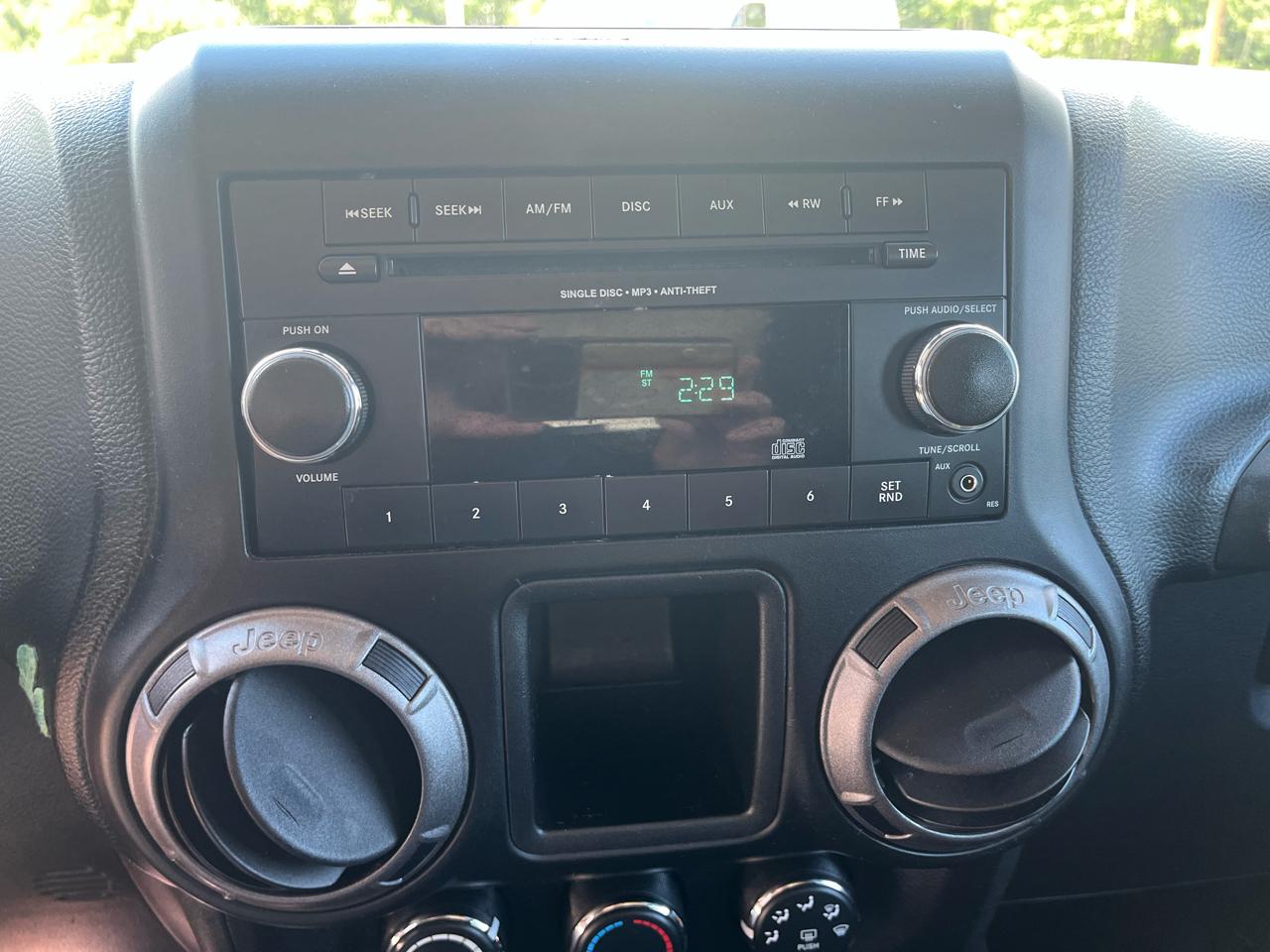 Jeep Wrangler Sport 4WD 2013