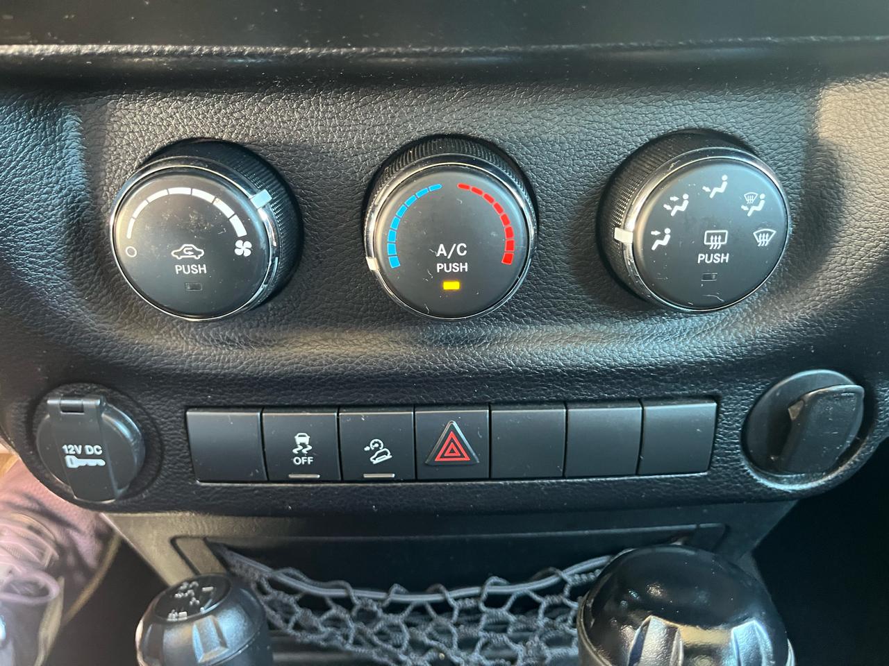 Jeep Wrangler Sport 4WD 2013