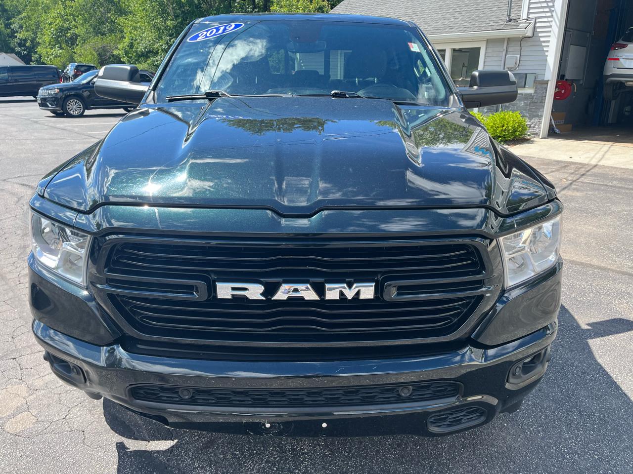 RAM 1500 Big Horn Crew Cab SWB 4WD 2019
