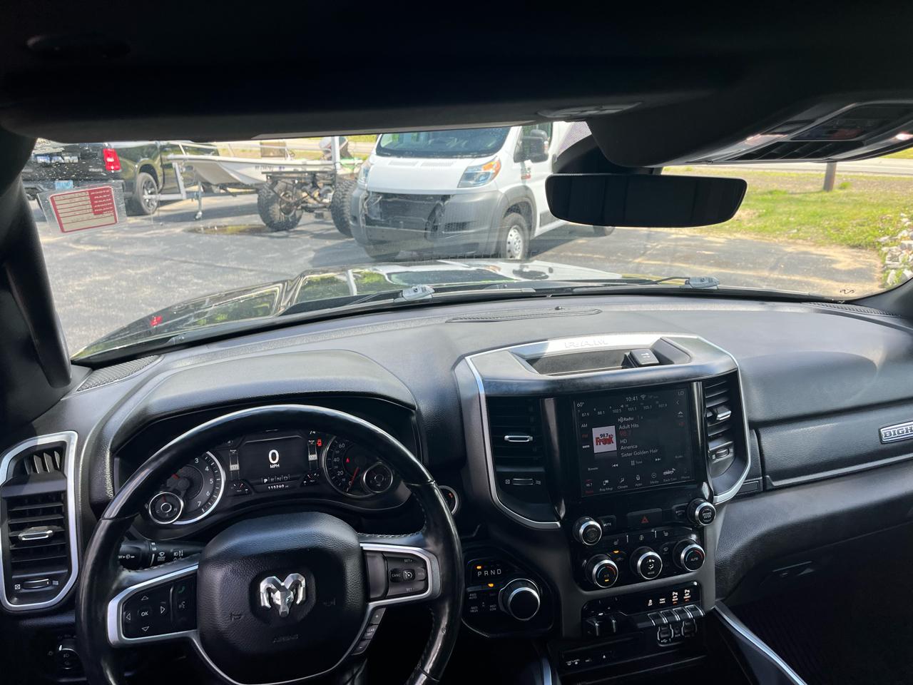 RAM 1500 Big Horn Crew Cab SWB 4WD 2019