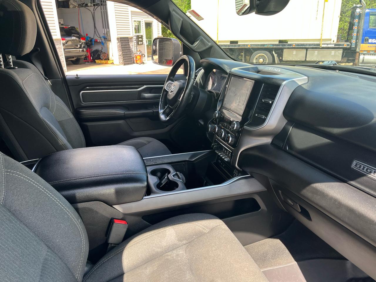RAM 1500 Big Horn Crew Cab SWB 4WD 2019