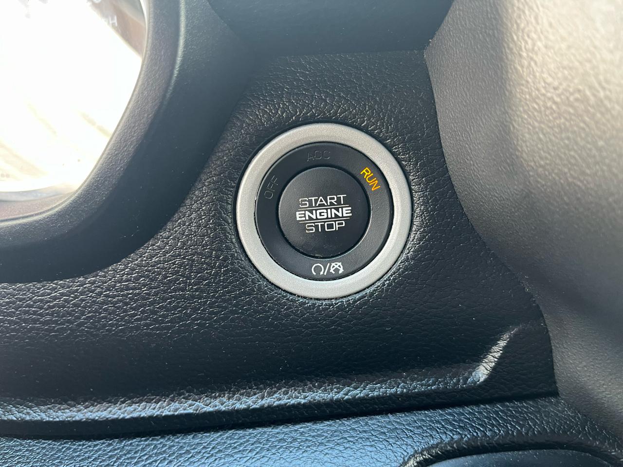 RAM 1500 Big Horn Crew Cab SWB 4WD 2019