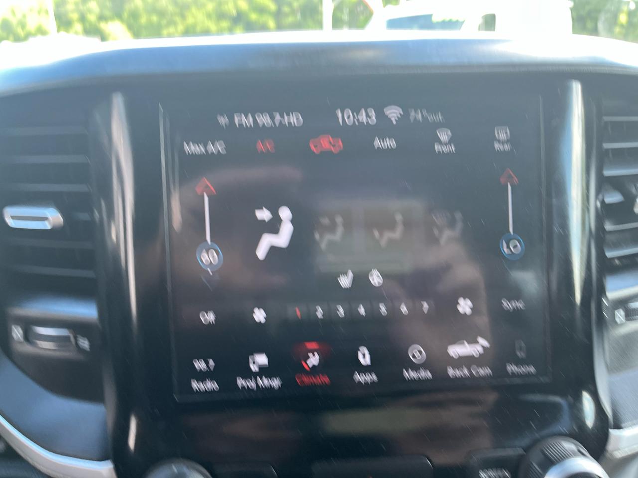 RAM 1500 Big Horn Crew Cab SWB 4WD 2019