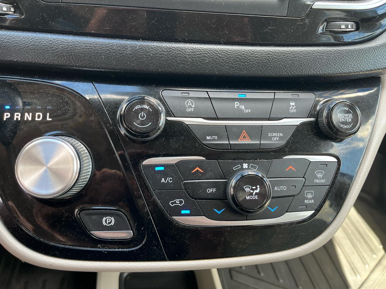Chrysler Pacifica Touring-L 2019