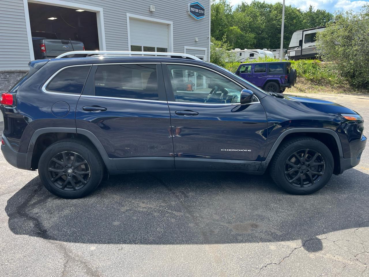 Jeep Cherokee 4WD 4dr Latitude 2016