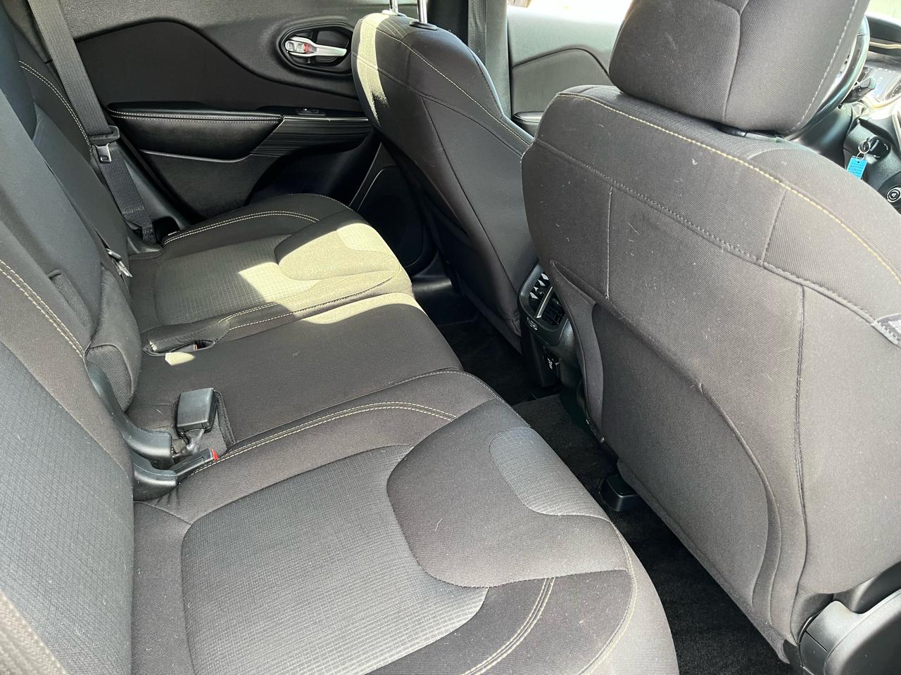 Jeep Cherokee 4WD 4dr Latitude 2016