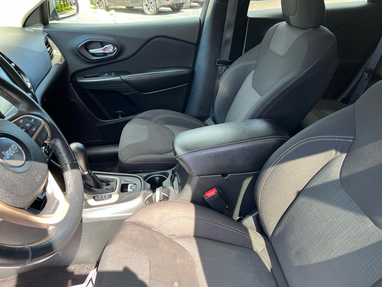 Jeep Cherokee 4WD 4dr Latitude 2016
