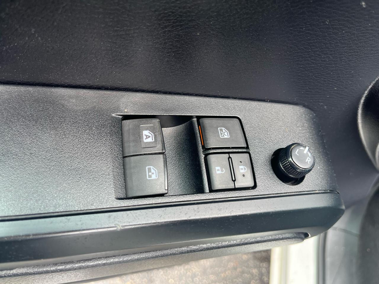 Toyota Tacoma SR5 Access Cab I4 6AT 2WD 2020