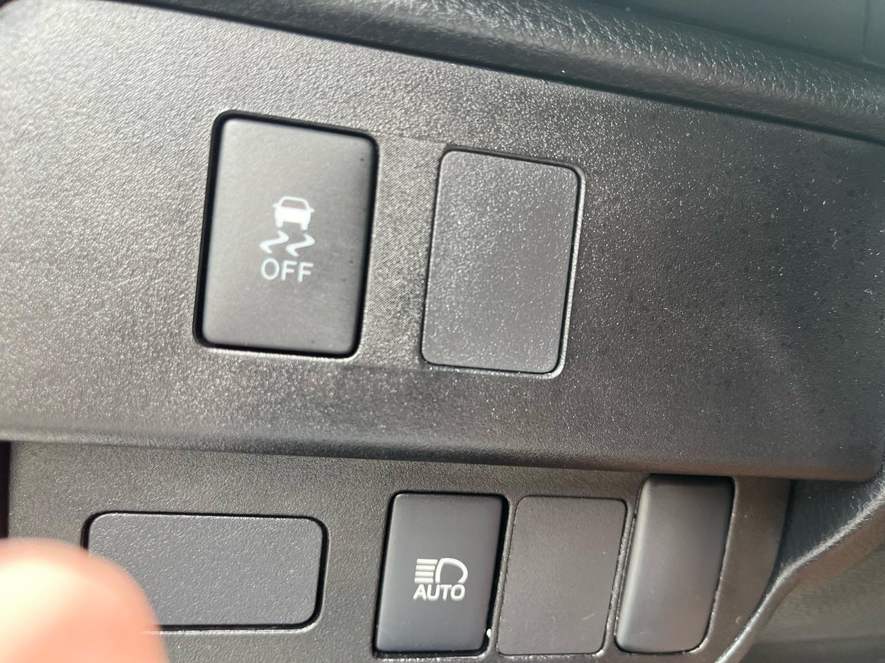 Toyota Tacoma SR5 Access Cab I4 6AT 2WD 2020
