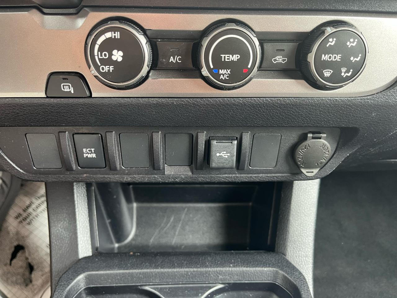 Toyota Tacoma SR5 Access Cab I4 6AT 2WD 2020