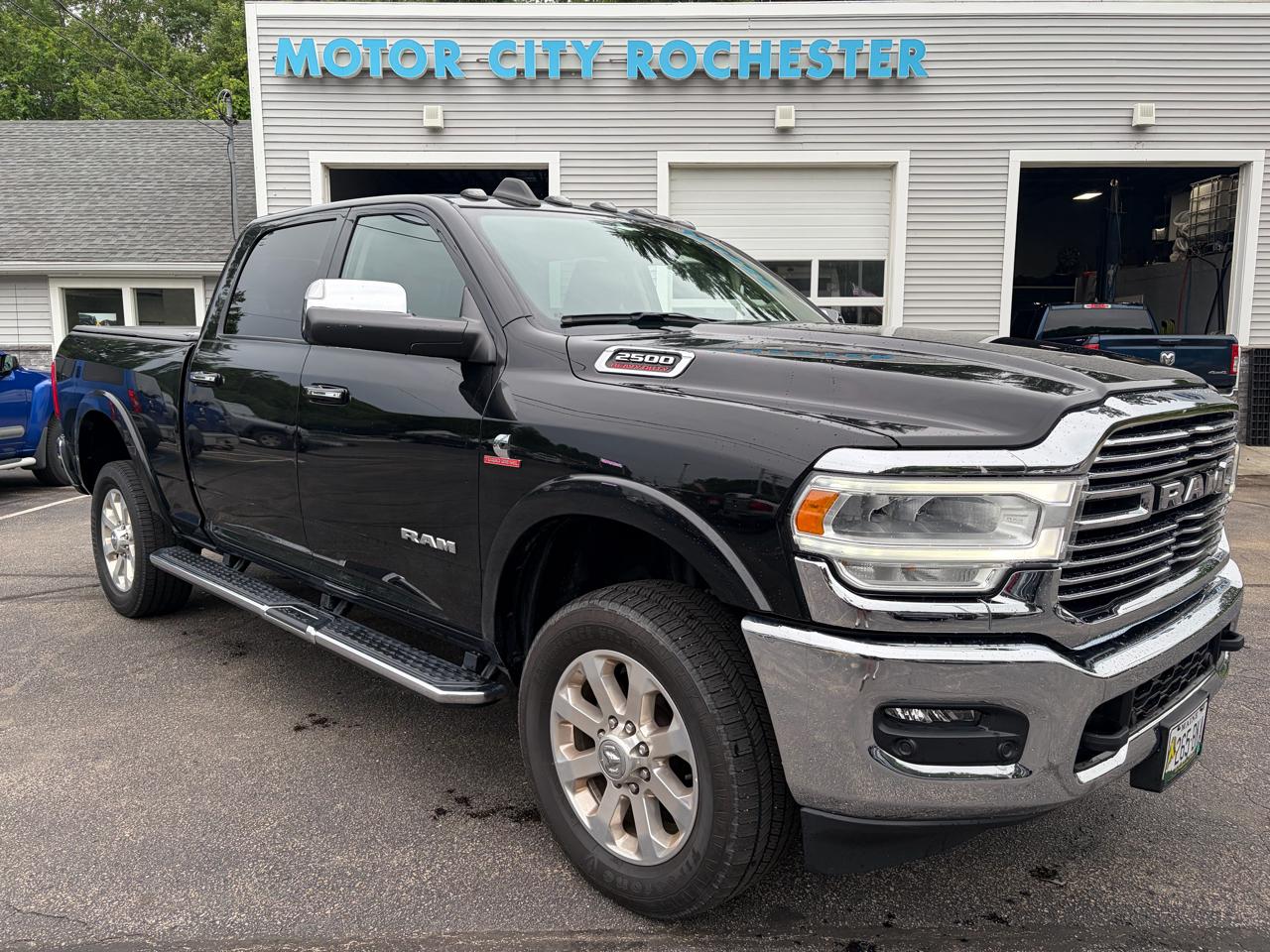RAM 2500 Laramie Crew Cab SWB 4WD 2022